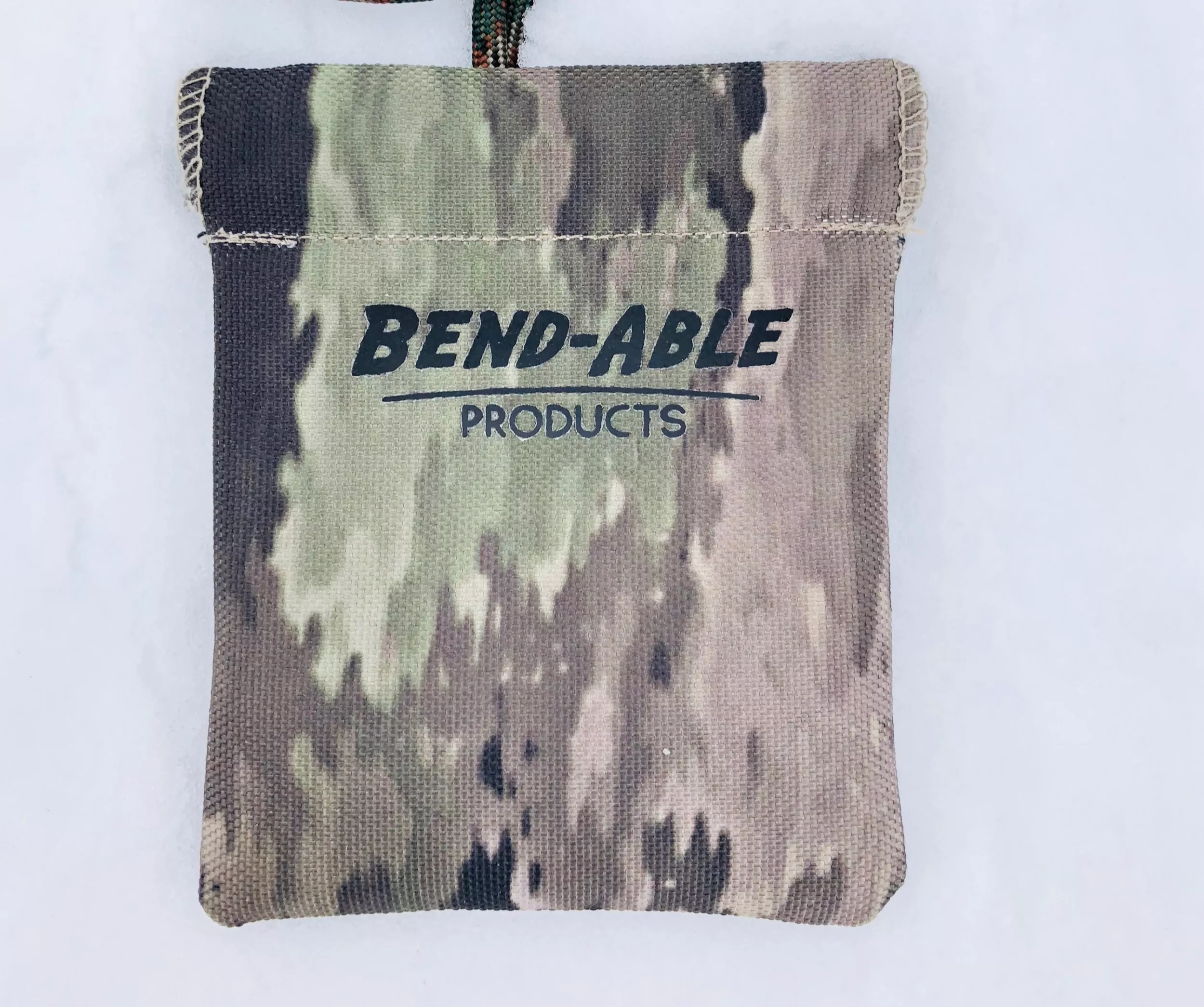 Bend-Able Reed Quiver Pouch Holds 12-Diaphragm Calls #00025