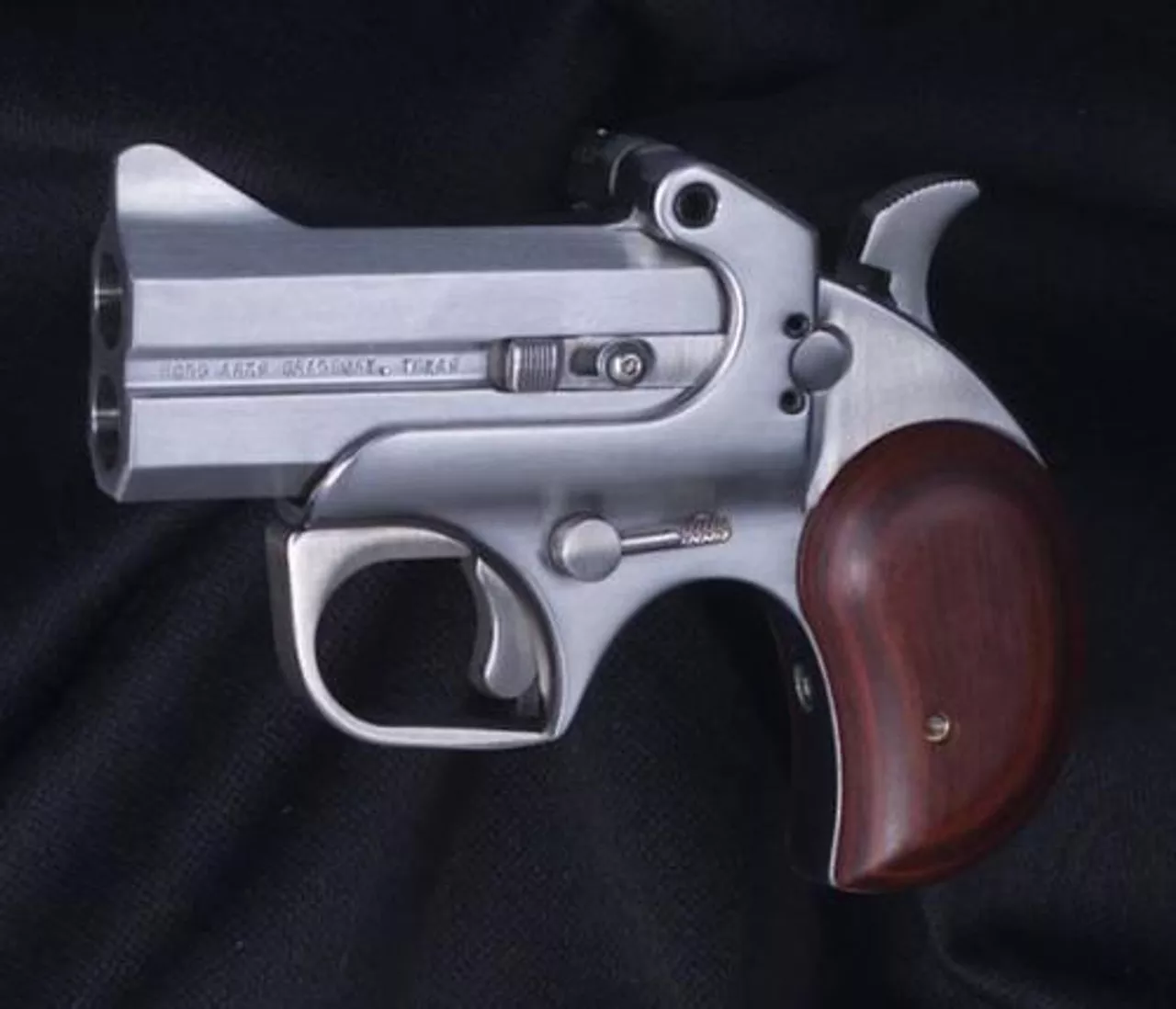 Bond Texas Defender, 9MM
