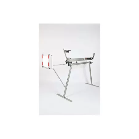 Coops Bowsmith Pro with paper tuner shooter machine