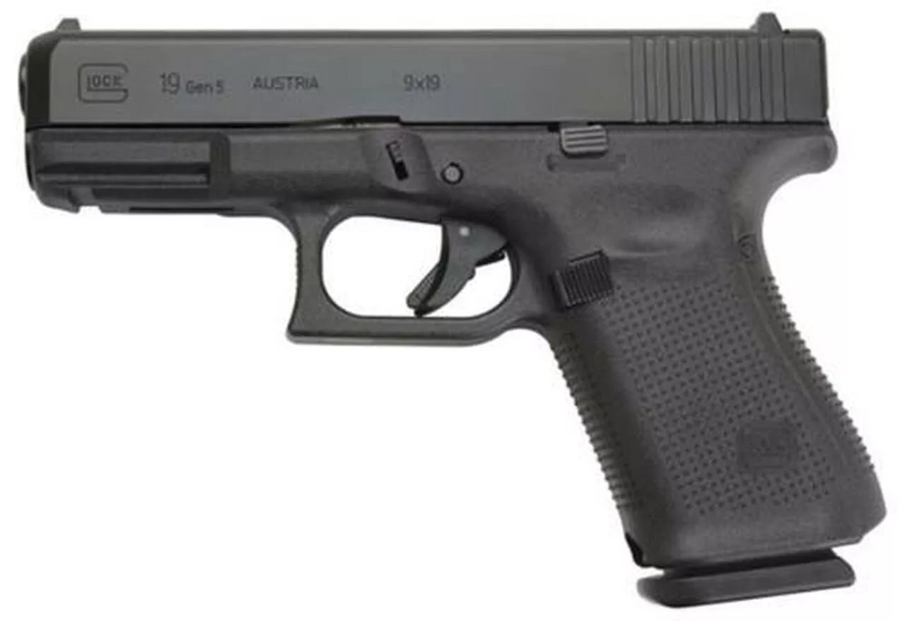 Glock G19 Gen5, 9mm, 4″ Barrel, Fixed Sights, Modular Backstrap, 15rd