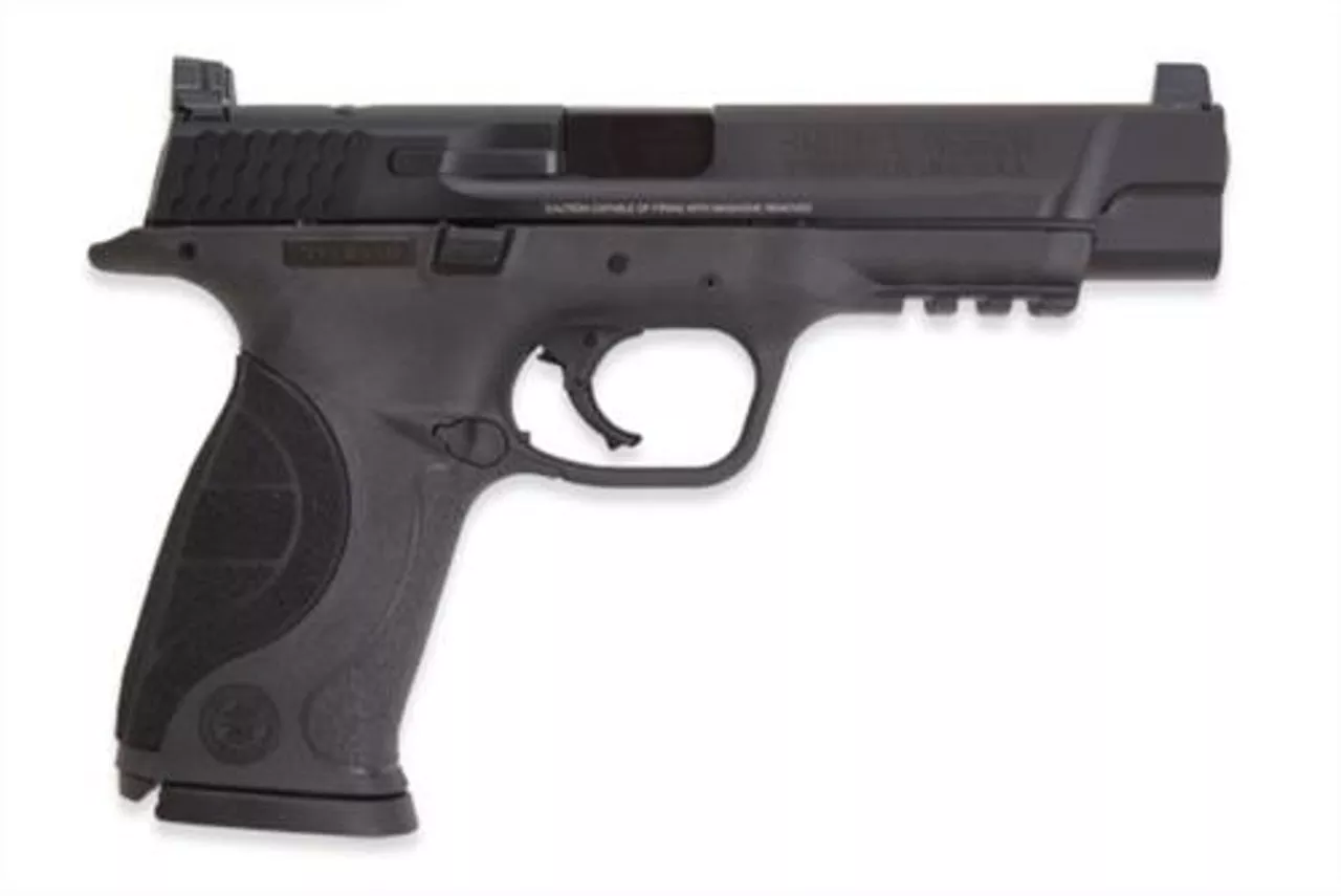 Smith & Wesson M&P 40 Pro C.O.R.E. Pistol, Optics Ready 15 Round Mag