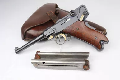 SOLD - 1900 American Eagle Luger Rig - Ideal Grips