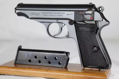 SOLD - Early Commercial Walther PP (758125 - 07002)