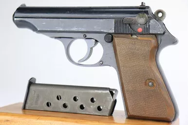 SOLD - End-of-War Walther PP - GI Mismatch (392788 - 21441)
