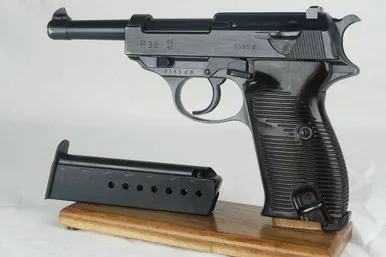 SOLD - Minty Walther P.38 - ac 42 (5385d - 06658)