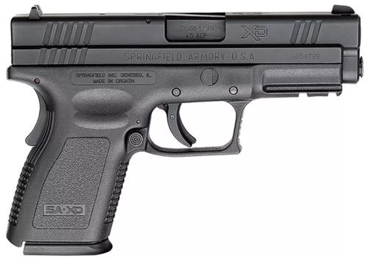 Springfield XD Compact Pistol 45 ACP 4″ Barrel Ultra Safety Assurance Action Trigger System Black 13rd