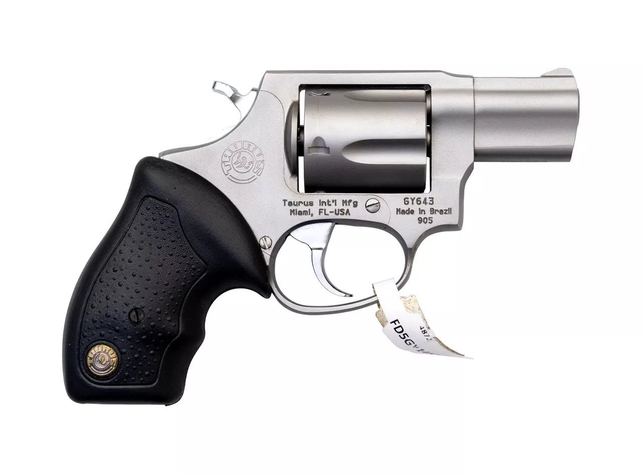 Taurus Model 905 Standard Used 9mm, 2″ Barrel, Fixed Sights, Rubber Grip, SS, 5rd