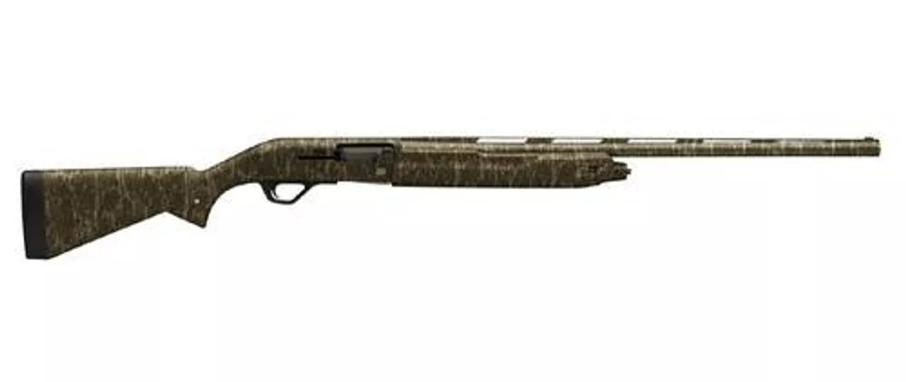 Winchester SX4, Semi-Auto, 12 Ga 3.5″, 28″ Barrel, Mossy Oak Bottomland Finish, 3 Choke Tubes, 4 Round, Bead Sight